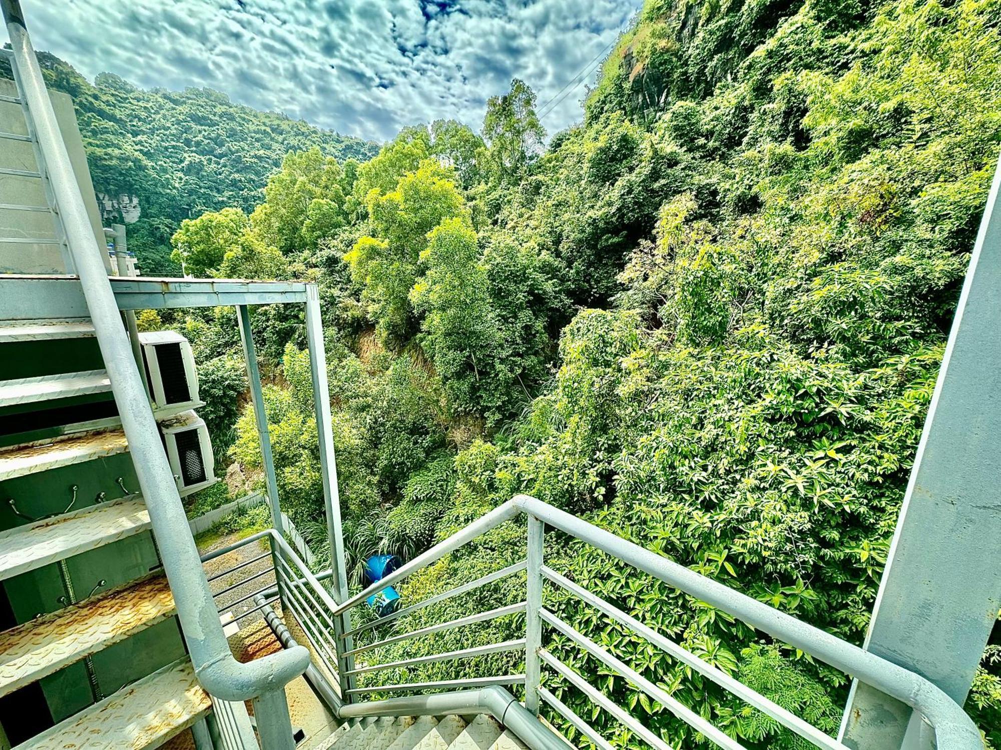 Sunflower Catba Hotel Dong Khe Sau エクステリア 写真