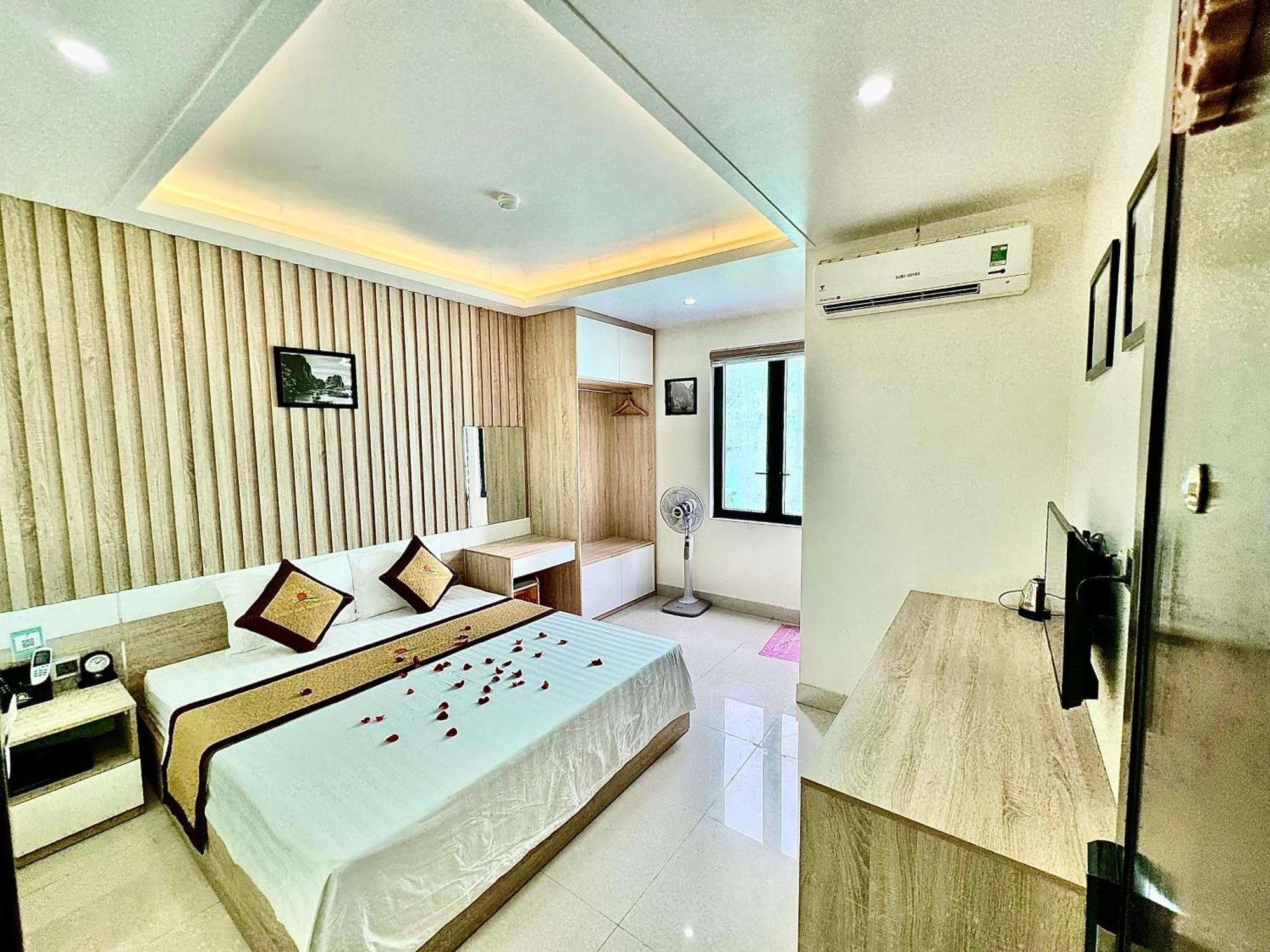 Sunflower Catba Hotel Dong Khe Sau エクステリア 写真