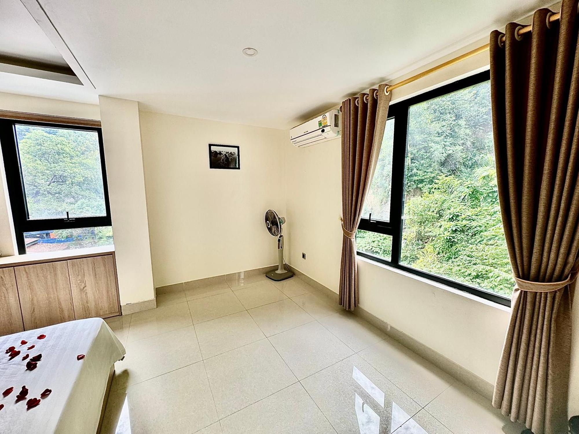 Sunflower Catba Hotel Dong Khe Sau エクステリア 写真