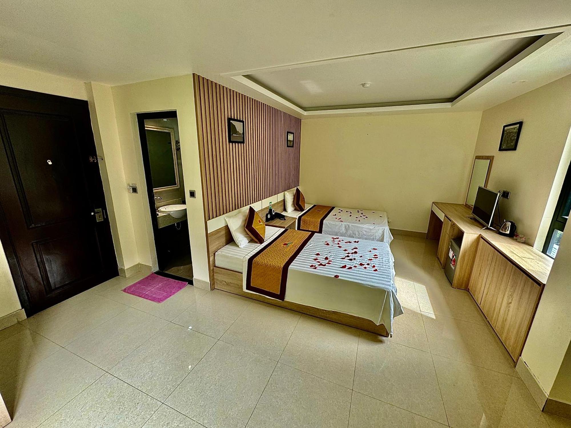Sunflower Catba Hotel Dong Khe Sau エクステリア 写真