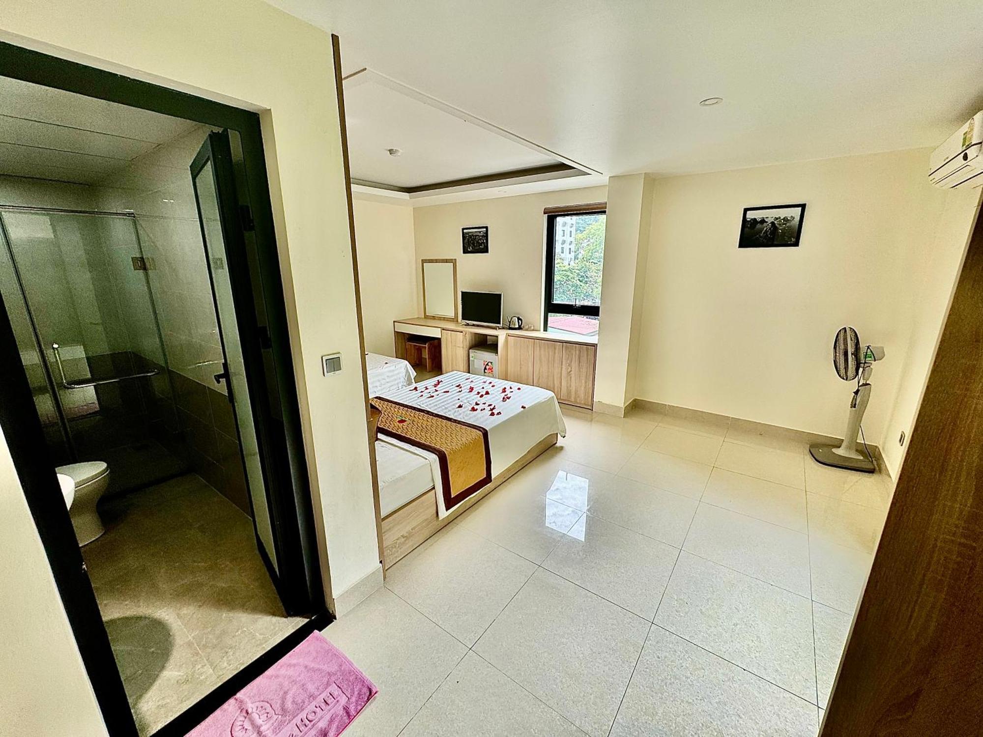 Sunflower Catba Hotel Dong Khe Sau エクステリア 写真